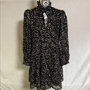 Tuckernuck Nightly Organza Palmerston Black and Gold Metallic Mini Dress Medium